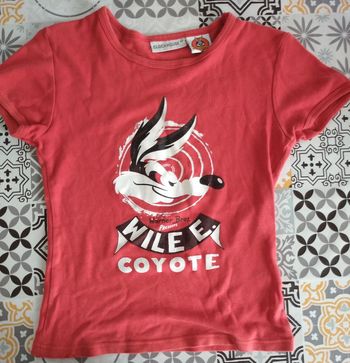 T-shirt C&A Looney Tunes taille 36
