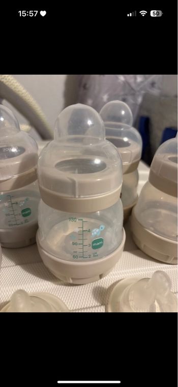 Lot 5 biberons MAM 130ml anti colique