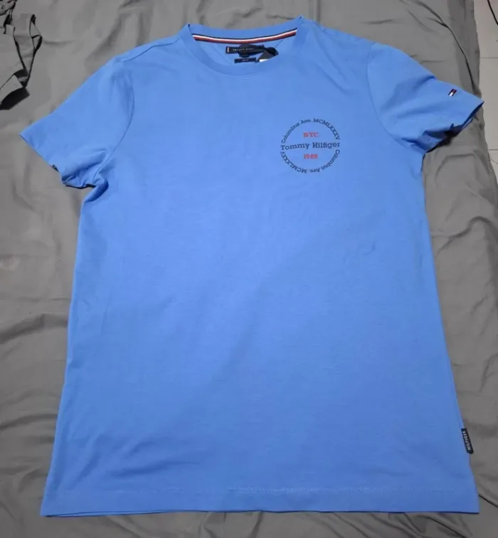 T-shirt M Slim Fit - Tommy Hilfiger - Neuf - photo numéro 2