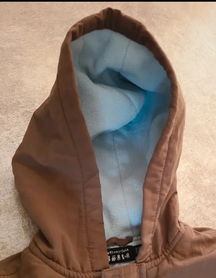 Manteau 23 mois tout compte fait - photo numéro 3