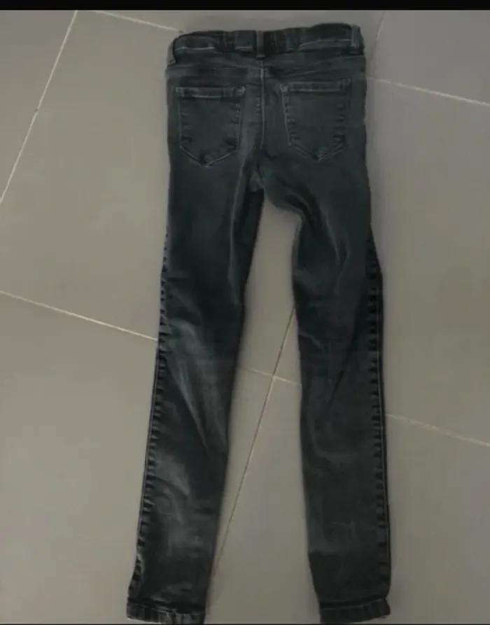 Tregging okaidi 8 ans en très bon état - photo numéro 2