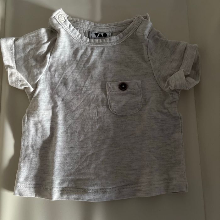 TEE shirt 1 mois