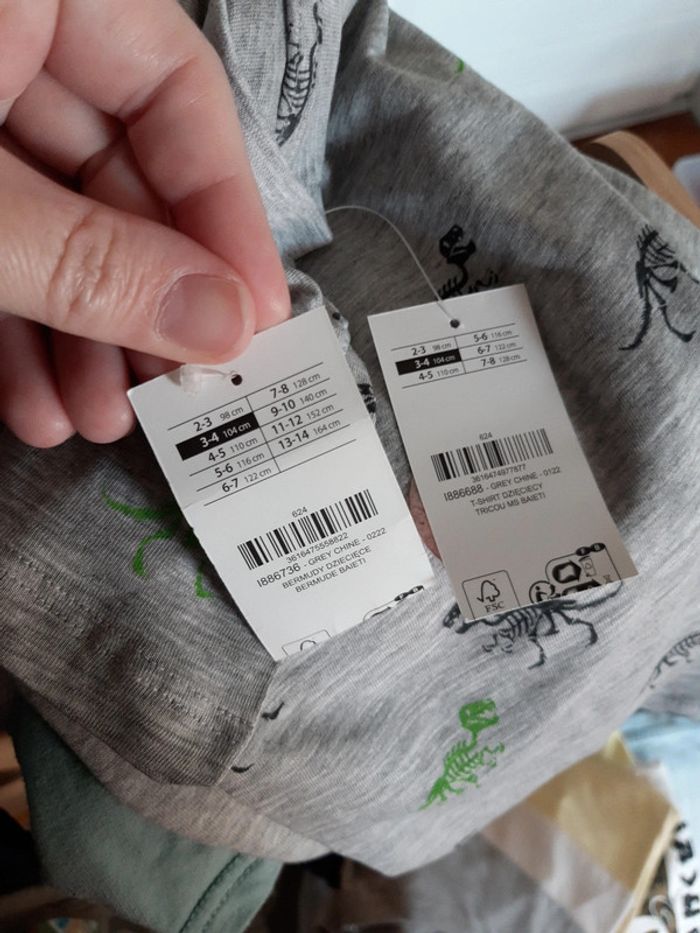 Vêtements été garçon 3.4ans / 104cm - photo numéro 4