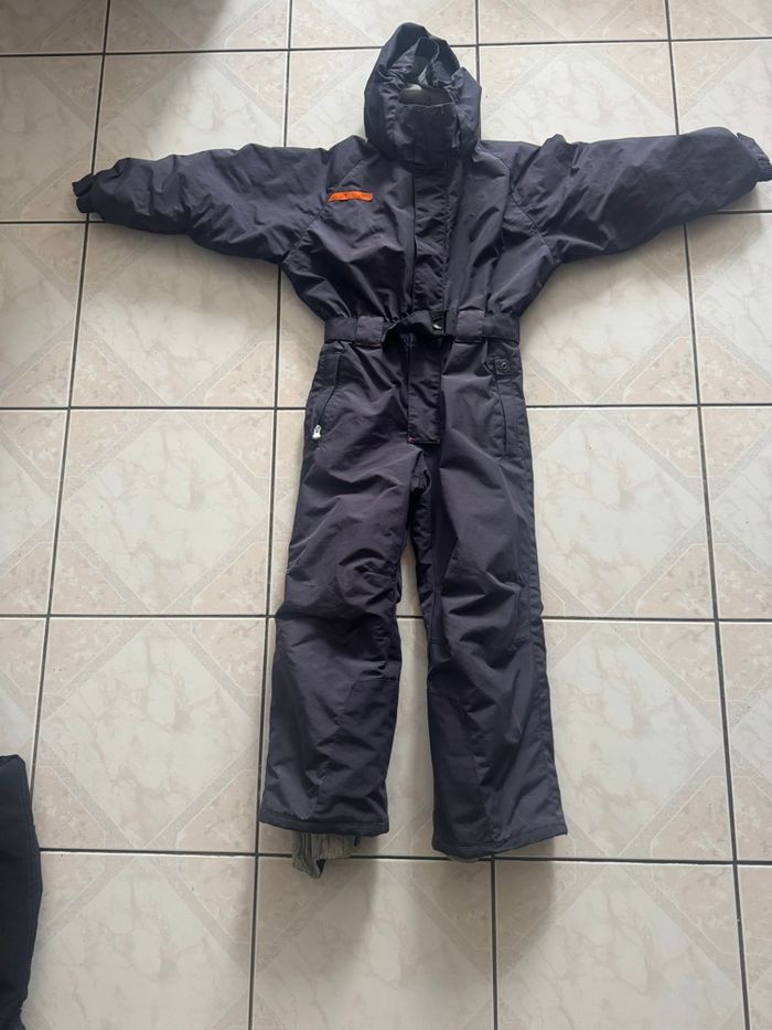 Combinaison ski quechua 8 ans