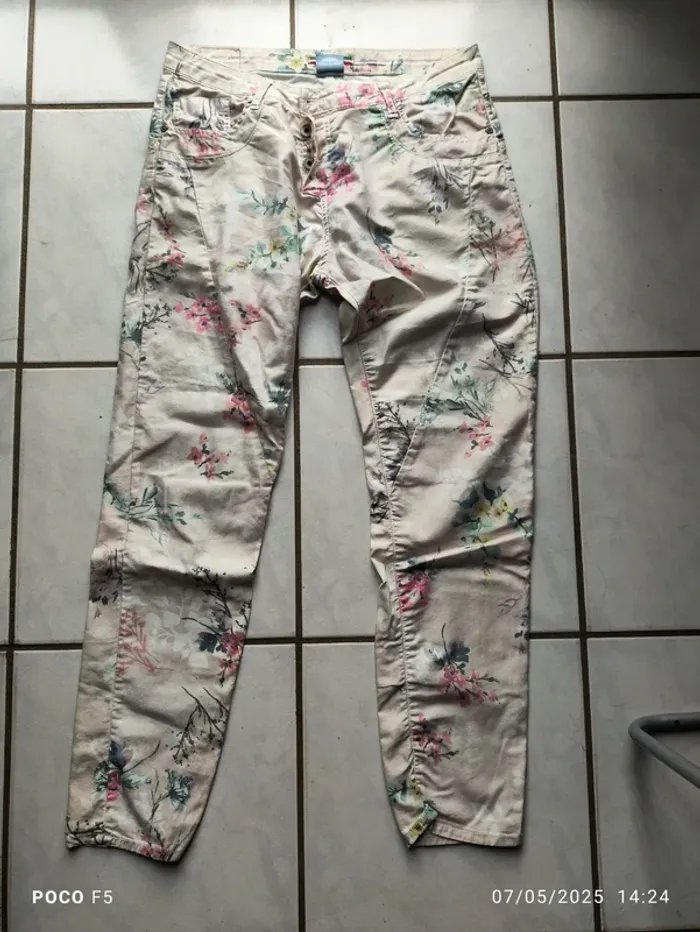 Pantalon leger façon jean  de la marque please taille medium T 40 motif - photo numéro 6