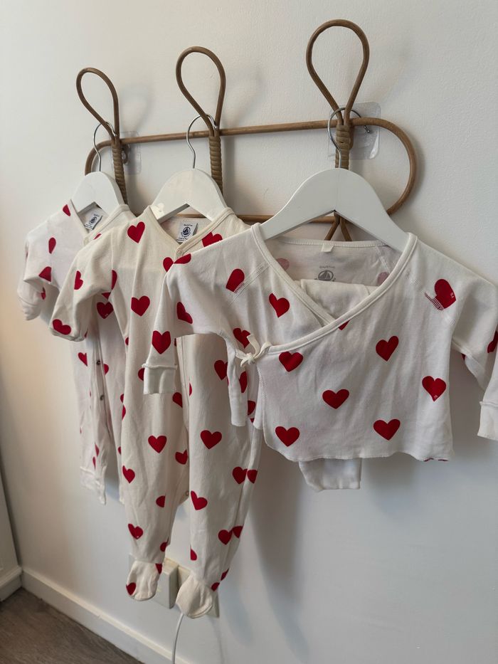 Lot de pyjamas petit bateau collection cœur