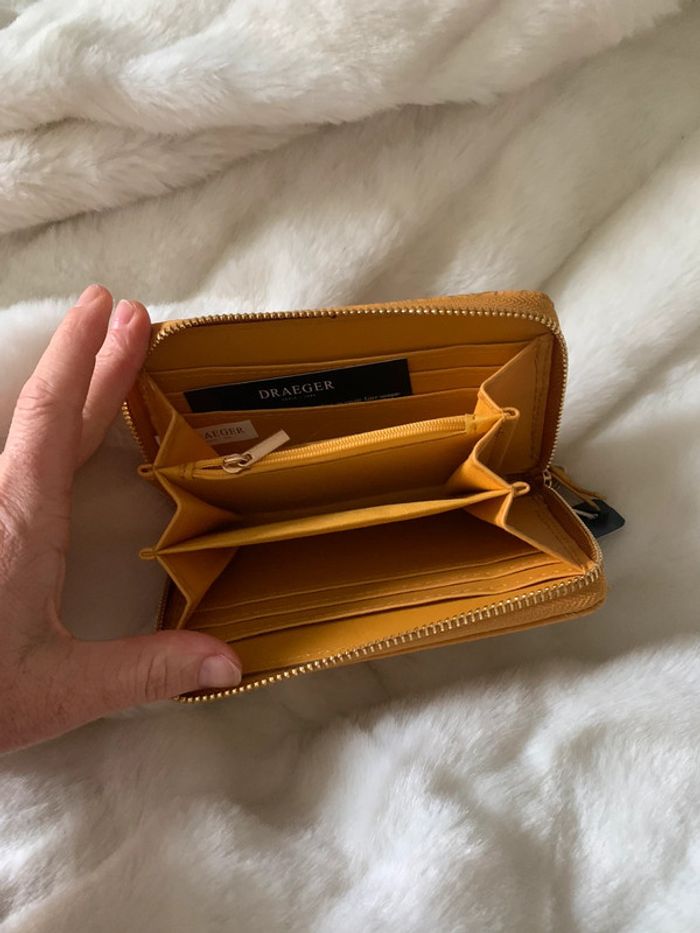 Portefeuille neuf - photo numéro 2
