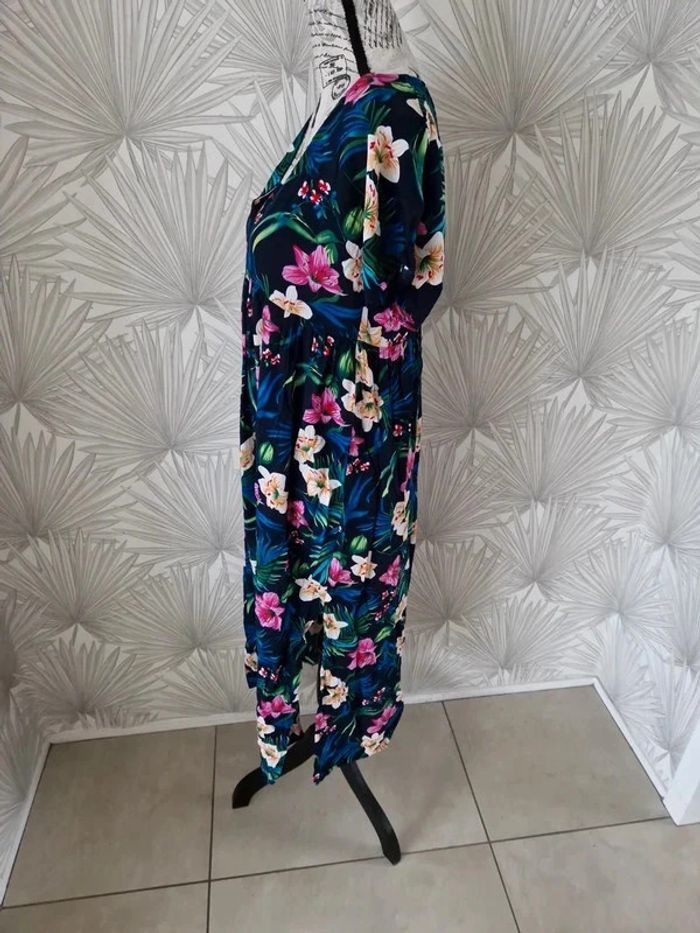 Jolie robe longue fleuris taille 36/38 - photo numéro 3