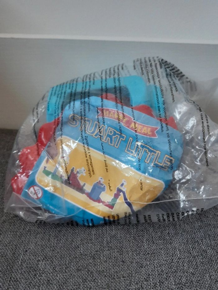 Figurine McDonald's/ jouet  Happy Meal Neuf Stuart Little