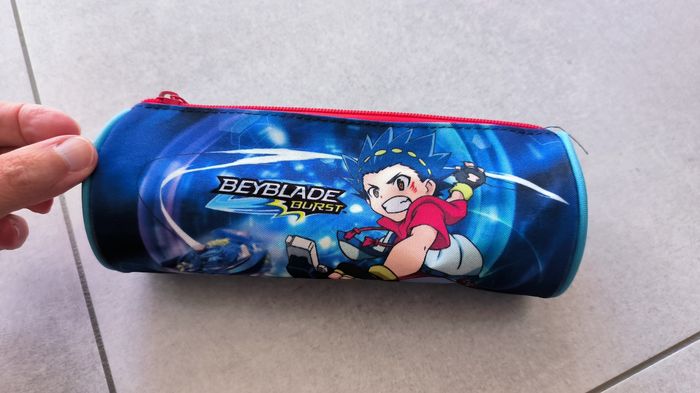 Trousse beyblade