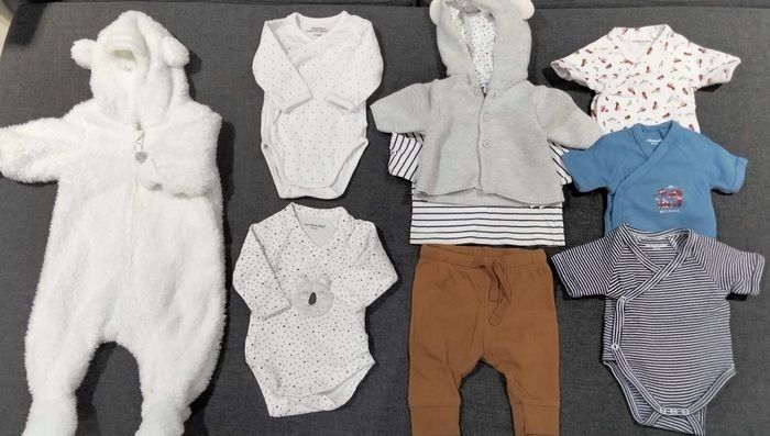 Lot vêtements naissance - 9 articles