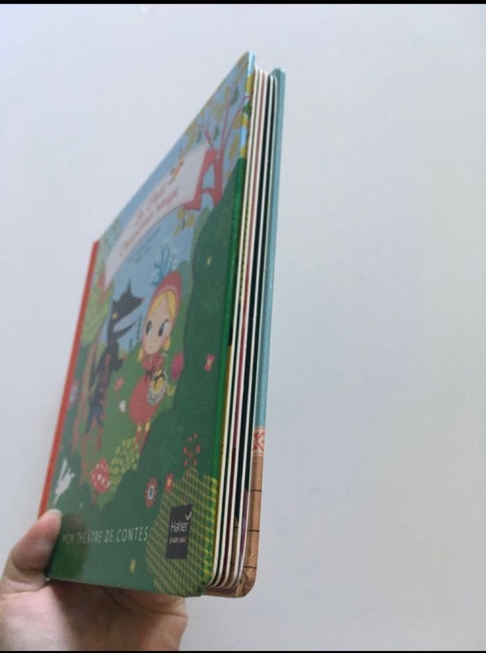 Livre TRÈS BON ÉTAT Le petit chaperon rouge avec pages mobiles, en relief - photo numéro 7