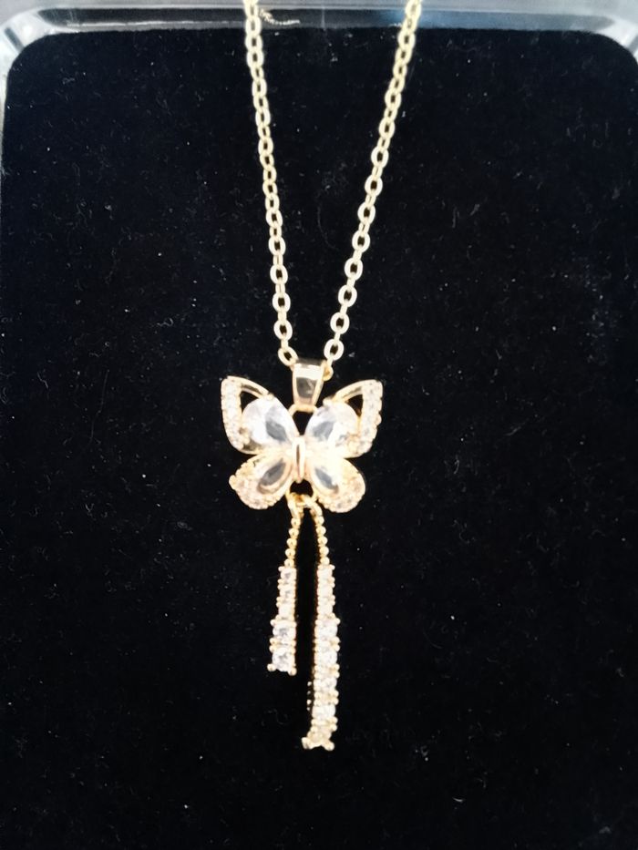 Chaîne + pendentif élégant - photo numéro 3