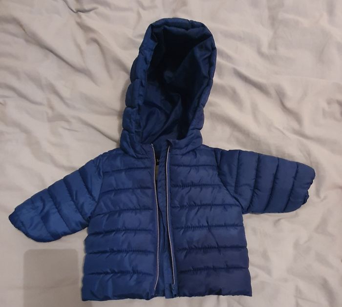 Lot vêtements bébé en 3 mois - photo numéro 3