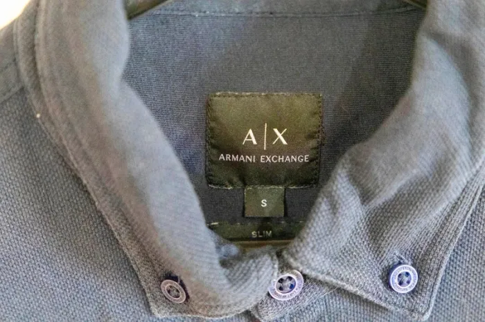 C50 chemise marine Armani S - photo numéro 3