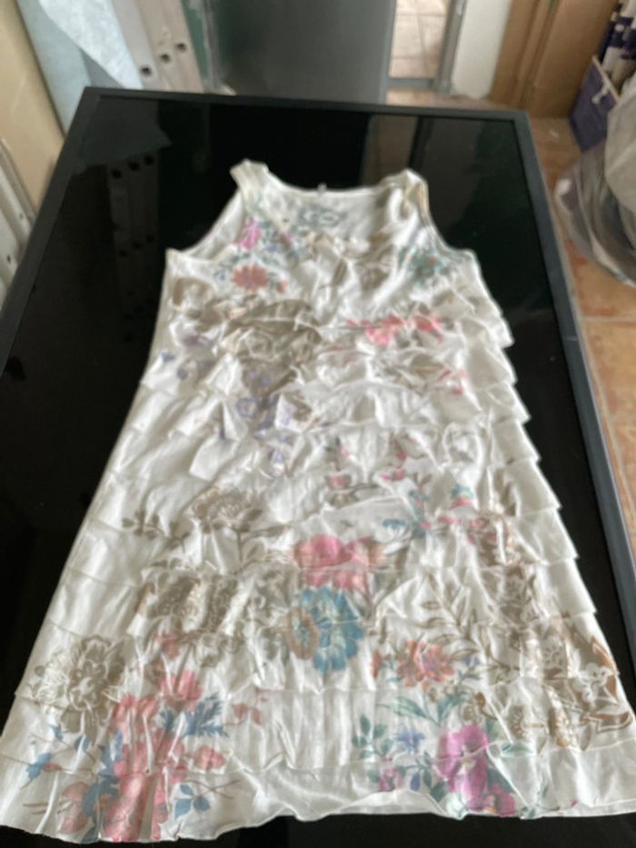 Jolie robe de la marque CO2 en taille S - photo numéro 7