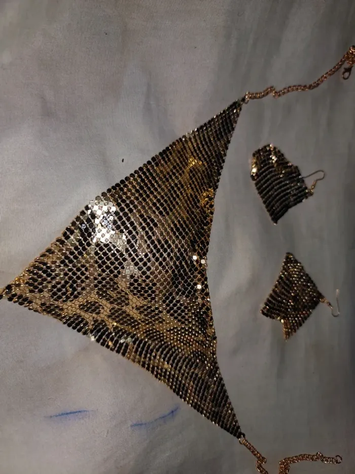 Parure collier et boucles d'oreilles neuf - photo numéro 2