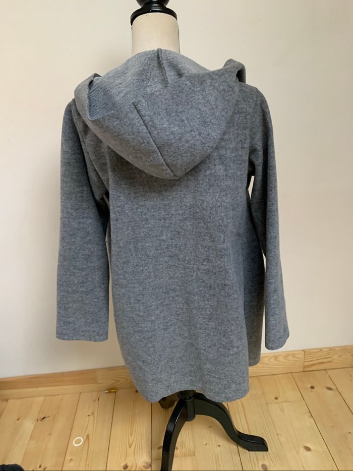 Veste grise à capuche taille 40 - photo numéro 2