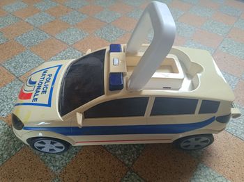 Voiture valise avec voiture 