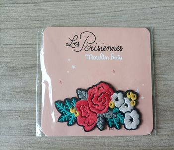 Patch brodé fleur thermocollant Les Parisiennes Moulin Roty Lucille Michieli neuf emballé