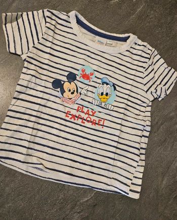 Tee-shirt disney taille 9mois