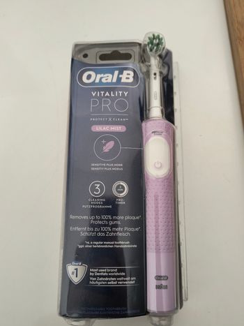 Brosse à dents électrique 20€