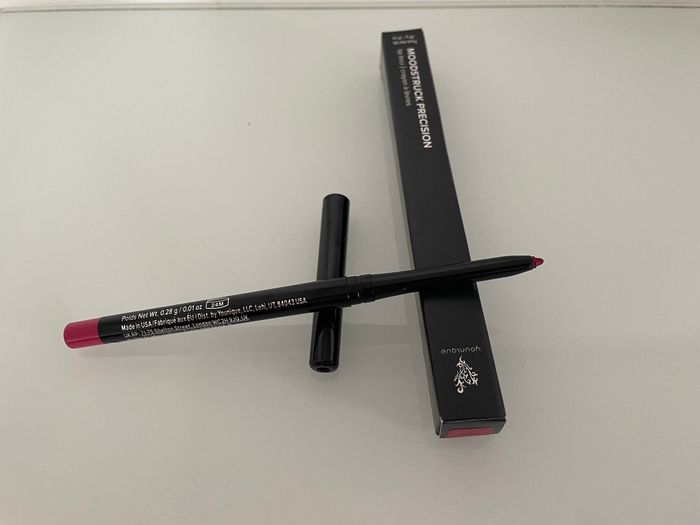 Crayon lèvres Prises Younique - photo numéro 3
