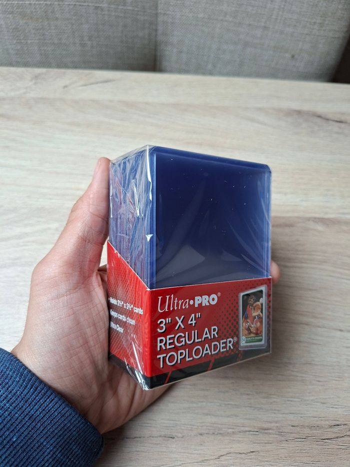 Paquet de 25 toploaders protection rigide pour cartes Pokémon ultra pro
