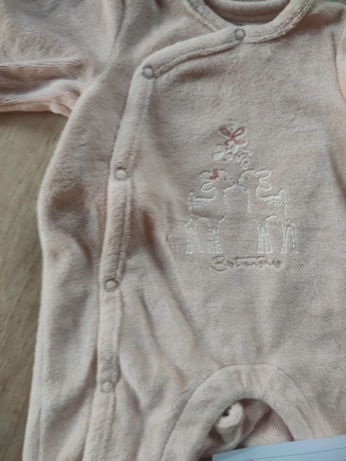 Pyjama/grenouillère velours - photo numéro 2
