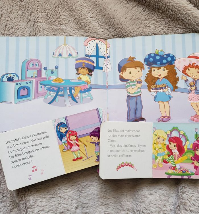 Lot de 3 livres Charlotte aux Fraises - photo numéro 3