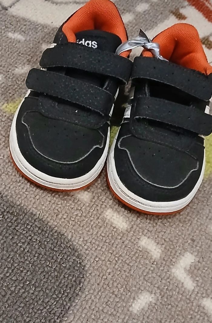 Basket Adidas 20 - photo numéro 4