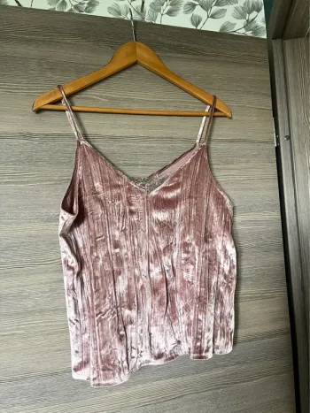 Débardeur stradivarius vieux rose L effet velours