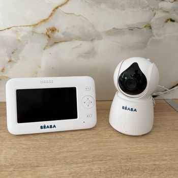 Babyphone Béaba Zen+ vendu dans sa boîte d’origine avec deux chargeurs d’origine.  Très bon état, peu servi.