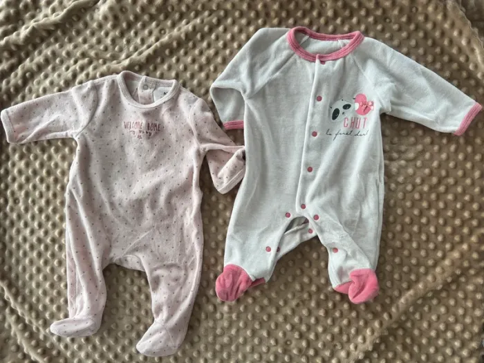 4 pyjamas chauds - photo numéro 2