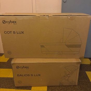 Lot Pousette Cybex Balios S Luxe Neuve + Nacelle