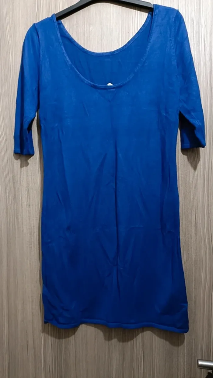 Robe courte moulante - photo numéro 5