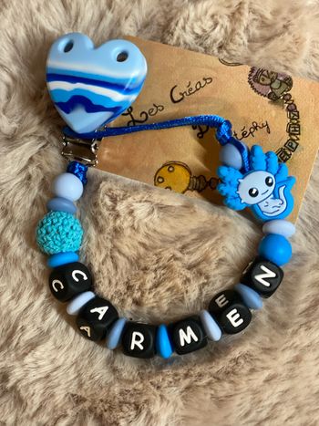 Attache tétine axolotl