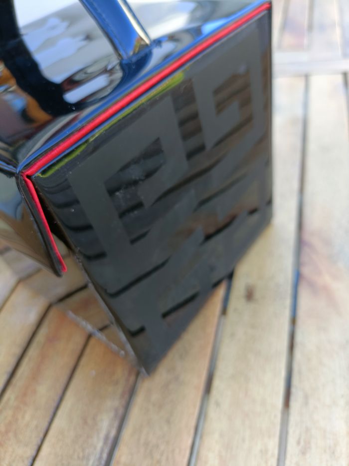 COFFRET A BIJOUX GIVENCHY VERNIS - photo numéro 6