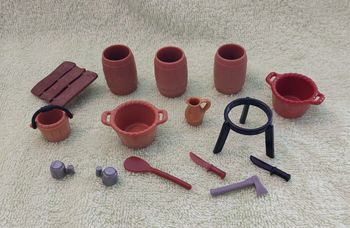 lot Playmobil western médiéval tonneau couteau cruche seau panière verre hache socle