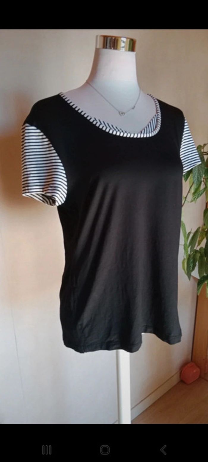 Tee-shirt marin en lot uniquement