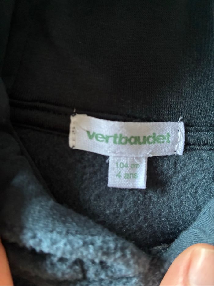 Sweat polaire neuf 4 ans - photo numéro 4