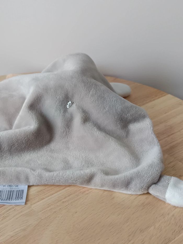Doudou lapin beige gris et blanc mes petits cailloux - photo numéro 3
