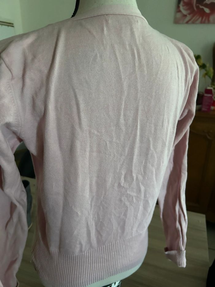 Blouse mdn ( lire annonce) - photo numéro 2