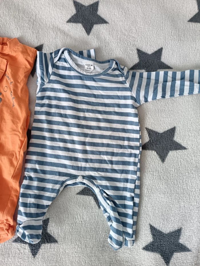 Pyjamas léger 1 mois - photo numéro 2