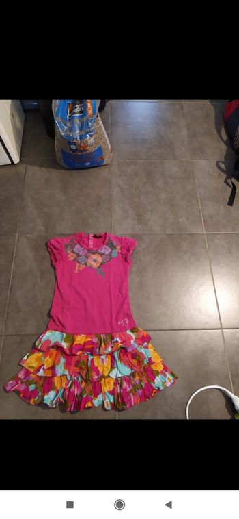 Robe catimini en très bon état 12 ans