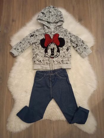 Lot bébé fille sweat Disneyland Minnie + jean Kiabi 36 mois