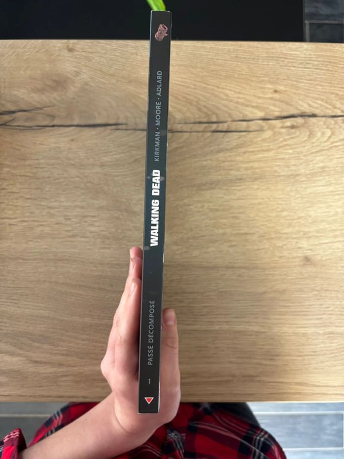 BD The Walking Dead - photo numéro 3