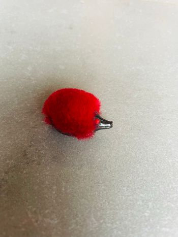 Broche vintage Breba hérisson rouge