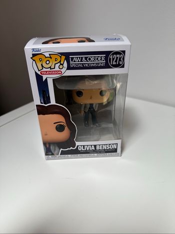 Pop Olivia Benson