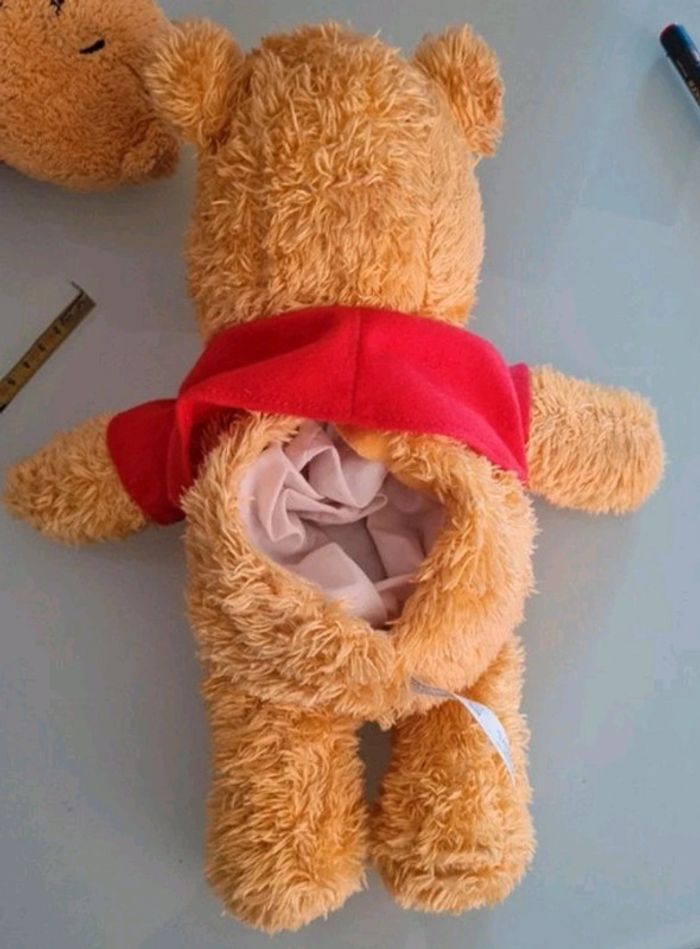 Peluche winnie l'ourson 30 cm - poil long - Excel etat - photo numéro 3